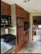 2013 Cougar Fifth Wheel  - Photo 6 of 10