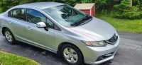 2013 Honda Civic Manual 70,000 km - Photo 1 of 10