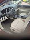 2013 Lincoln MKT, 6 cyl, AWD, never winter driven. - Photo 5 of 7