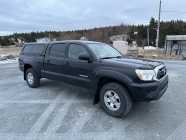 2013 Toyota Tacoma  - Photo 2 of 8