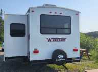 2013 Winnebago Travel Trailer  - Photo 3 of 10