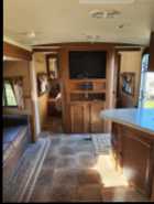 Camper / Travel Trailer / RV - Photo 9 of 10
