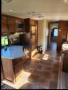 Camper / Travel Trailer / RV - Photo 6 of 10