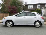 2014 Toyota Matrix L - Photo 2 of 5