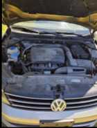 2015 VW Jetta Highline - Photo 2 of 9