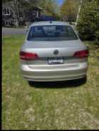 2015 VW Jetta Highline - Photo 7 of 9