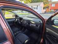 2015 Mitsubishi Outlander - Photo 2 of 4