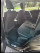 2015 Toyota Rav4 XLE - Photo 6 of 9