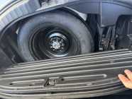 2016 Rav 4 LE - Photo 9 of 10