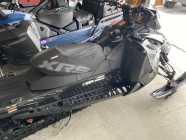 2016 Ski-doo Renegade XRS 800etec - Photo 2 of 9