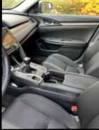 2017 Honda Civic (6 speed manual transmission) - Photo 4 of 9