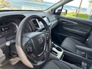 2017 honda Ridgeline - Photo 2 of 6