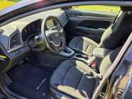 For sale 2017 Hyundai Elantra 4 door Sedan GL  - Photo 6 of 11