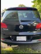 2017 Volkswagen Tiguan AWD low klms. - Photo 3 of 9