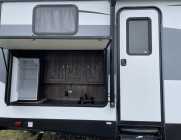 2018 30ft VIBE Trailer - Photo 9 of 11