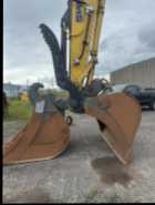 2018 350 Komatsu for rent - Photo 2 of 9