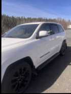 2018 grand Cherokee  - Photo 6 of 7