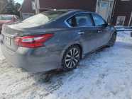 2018 NISSAN ALTIMA  175K/LOADED/PRICED TO SELL 