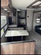 2018 Shasta Revere 29SK - Photo 9 of 10