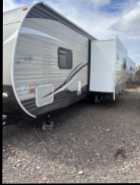 2018 Shasta Revere 29SK - Photo 7 of 10