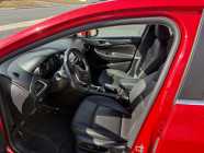 2019 Chevrolet Cruze - Photo 4 of 8