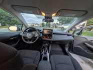 2021 Toyota Corolla LE - Photo 2 of 5