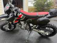 2022 DRZ400 SM   LOW KM