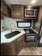 2022 Flagstaff 26fkbs Couples Trailer - Photo 8 of 10
