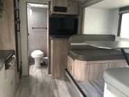 2022 Winnebago Micro Minnie 2018fbs - Photo 3 of 6