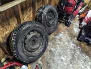 215 70 16  - Photo 1 of 10