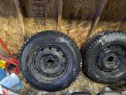 215 70 16  - Photo 8 of 10