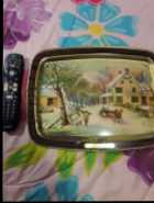 $25 FIRM:::vintage metal serving tray featuring th