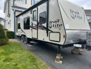 25 foot Trail lite travel trailer
