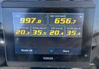 26' Boat Twin F200 Yamaha - Photo 3 of 4