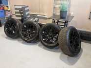 275/50R20 Bridgestone
6x139 bolt pattern