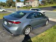2021 Toyota Corolla LE - Photo 2 of 10
