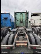 3 Tractor Trucks - Photo 7 of 10