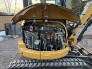 304e2 Caterpillar mini excavator  - Photo 5 of 10