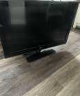 32 inch LG tv for sale