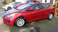 4 Door Hyundai Elantra  - Photo 2 of 6