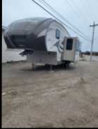 5th Wheel Camper  - Photo 2 of 13