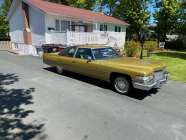 1975 CADILLAC Coup DeVille