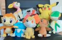 8 Pokemon Plushies!