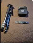 AAXA PROJECTOR AND TRIPOD