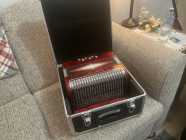 Accordion  - Photo 2 of 3