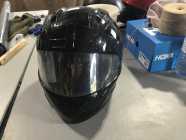 Adult helmet - Photo 1 of 2