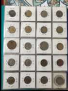 Album of over 200 world coins - Photo 2 of 5