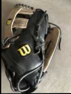 Ball hockey equipment and baseball glove - Photo 1 of 5