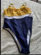 Bathing suits  - Photo 3 of 4
