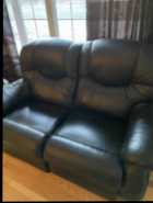 Black Leather LaZy Boy Couch and Love Seat